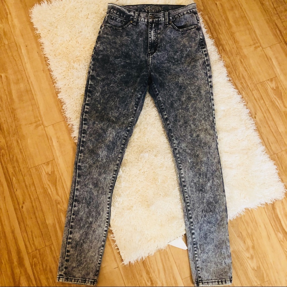 Revolt Acid Wash Light Medium Mid Rise Denim Jeans